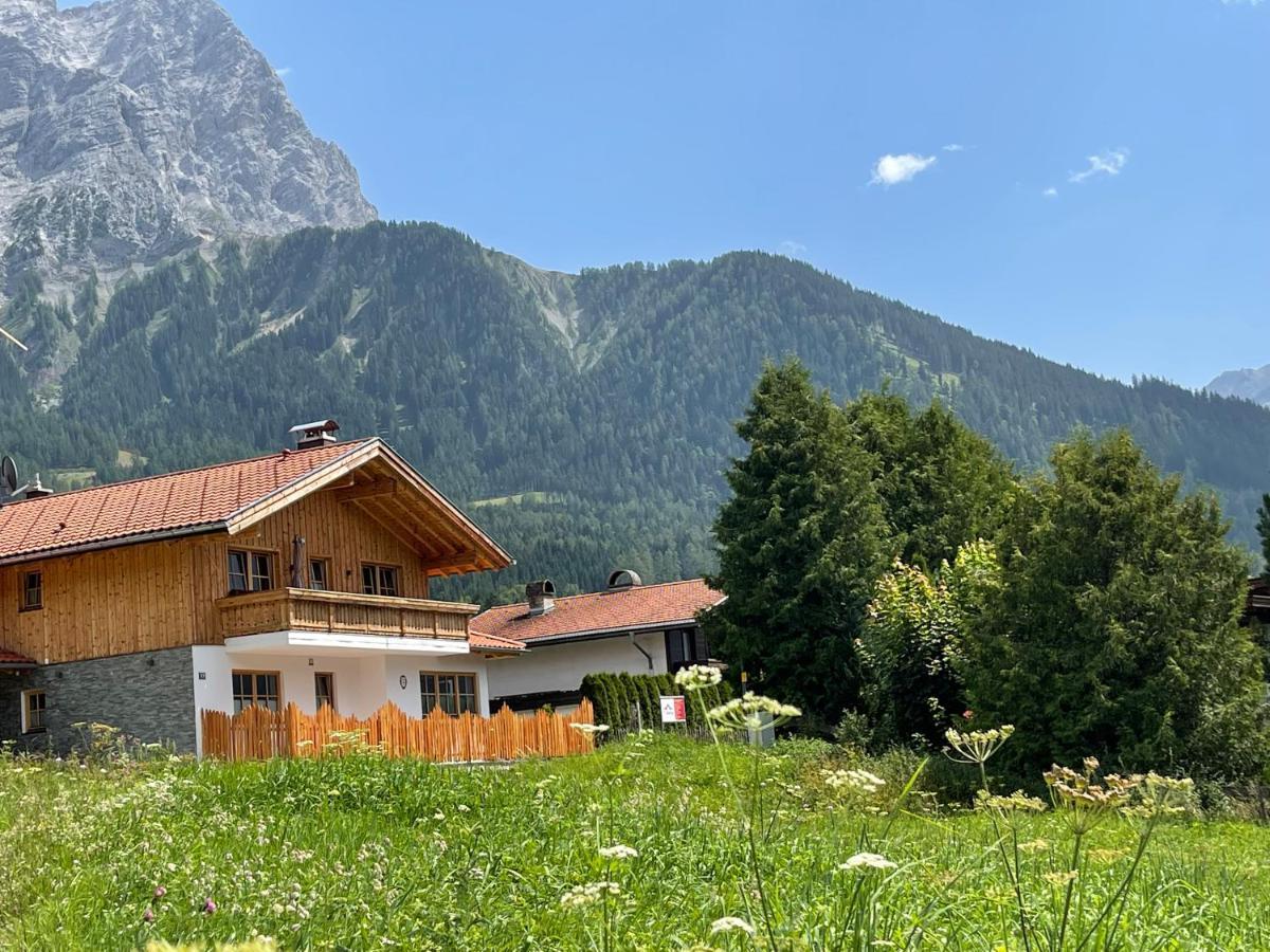 Haus Sieben Zwerge Apartman Ehrwald Kültér fotó